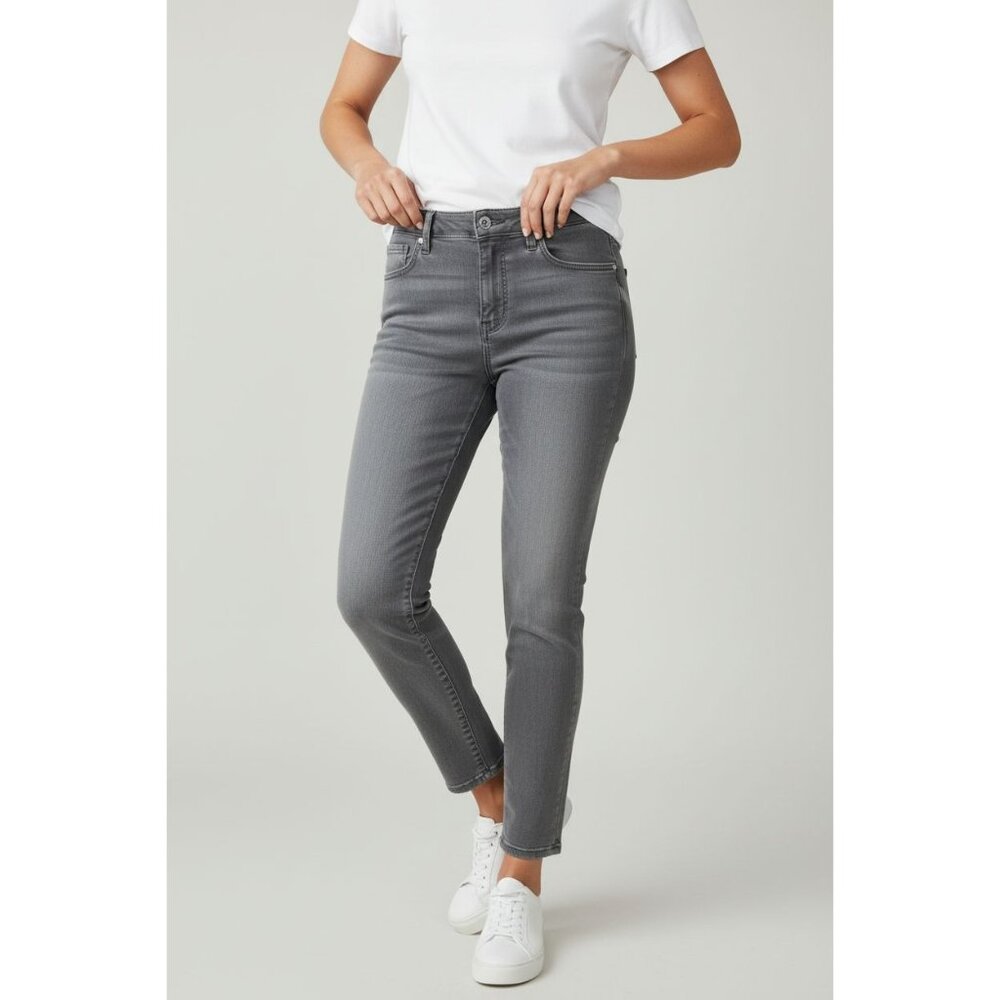 Forever 21 Gray Skinny Denim Jeans Casual Stretch Pants